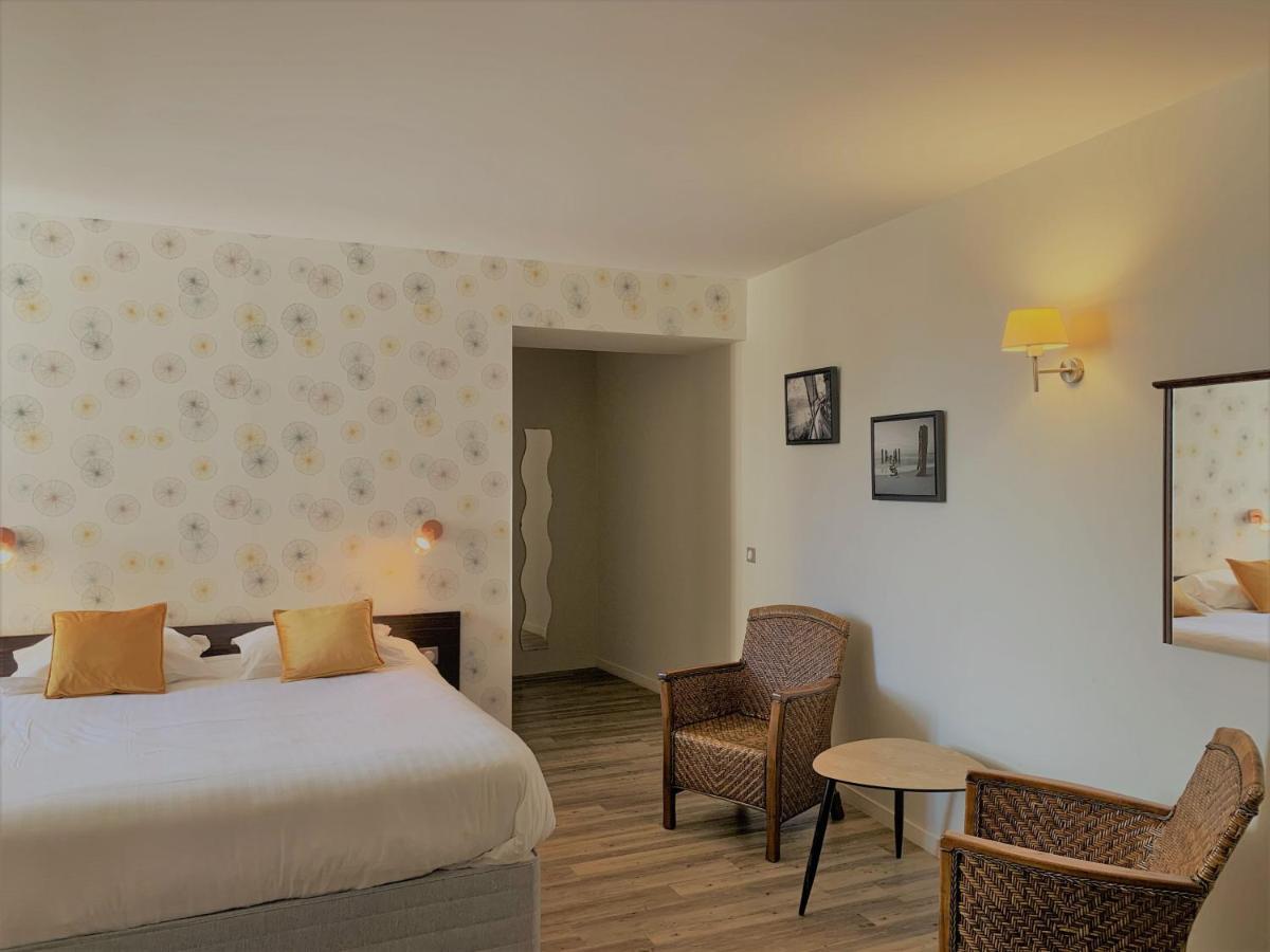 Hotel De Bretagne Dol Centre Ville - Hotel Et Restaurant Dol-de-Bretagne Bagian luar foto
